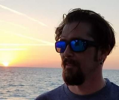 KentonEvans7's profile picture. Grumbletonian

#NotAll