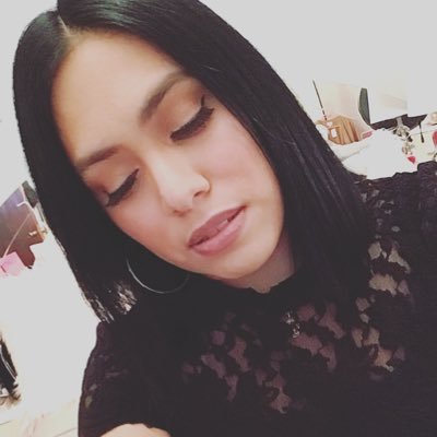 Blogger | Sports fan | NASCAR enthusiast | Beauty lover | YouTube Creator |📸IG: Christysbeautyroom l TikTok: Christysbeautyroom_