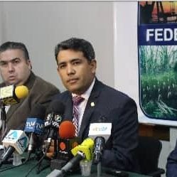 villafalcon1's profile picture. Alcalde del Municipio Dabajuro ex presidente Fedecamaras Falcón, Periodista, Productor Agropecuario y Empresario; pero sobre todas las cosas Soy Siervo de Dios