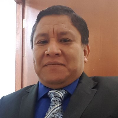 Licenciado en Administración de Empresas con Especialidad en Finanzas e Ingeniero en Desarrollo de Software