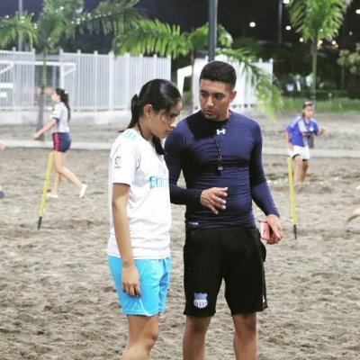 Uguito_5's profile picture. Un paso a la vez por el camino correcto...
Rendirse? No conozco el significado de esa palabra...