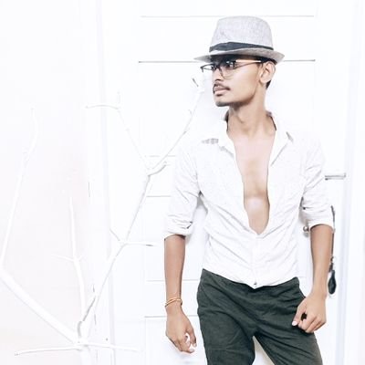 Kunal77122240's profile picture. ⭐