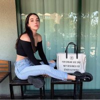 Parker Halliwell. (@witchy_nerd) 's Twitter Profile