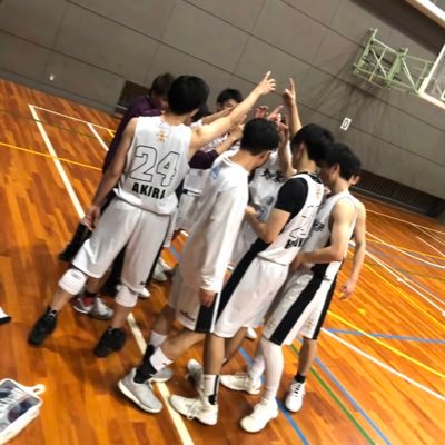 大阪医科薬科大学薬学部バスケ部です⛹♂⛹♀🏀男女プレイヤー、マネージャー共に大募集中です!!練習日→偶数月:火・水・金・土 、奇数月:火・金・土 、●平日は16:30〜19:00、 土曜日は9:30〜13:00