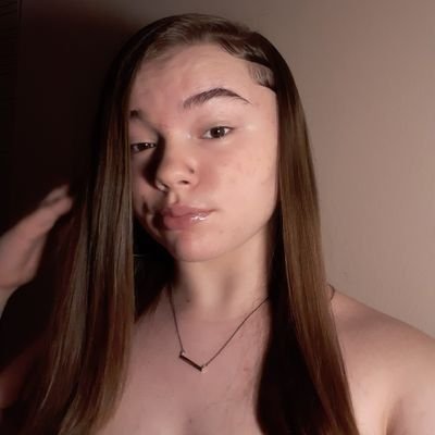 amosc: hayli_rose27 ig: https://t.co/9vkbTyTbuR
new to this 😭