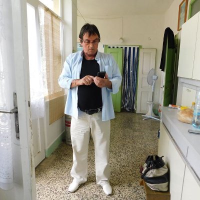 BrinzeiTamas's profile picture. vicces