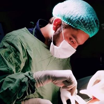 Doctor 👨‍⚕️ Cardiac surgeon 😇
Pakistan 🇵🇰 ChaiLover ☕😍❤️
Optimist. Textrovert.
وَإِذَامَرِضْتُ فَهُوَ يَشْفِينِ