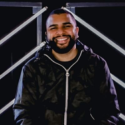 olucianobruno's profile picture. Marido, Pai, Teólogo e Pastor. Escrevo sobre Deus, sobre a vida, sobre teologia, igreja, paternidade e o que mais der na telha!