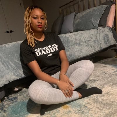 BeeOnBrand's profile picture. what did I just say?