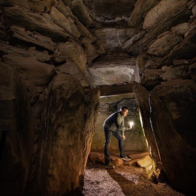 Photographer and independent researcher specialising in prehistoric archaeology, rock art and monuments