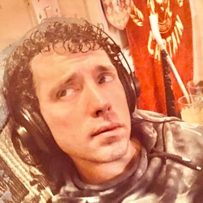 Hey I’m Andi!! A student of Salford university, currently studying for my masters in audio production and looking to connect with the industry!! Chat soon!!