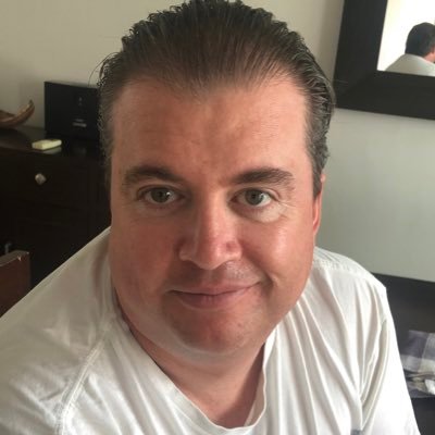 Francis01075126's profile picture. 