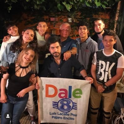 Jóvenes de la lista 8 🇺🇾 Acércate, el cambio comienza en vos.