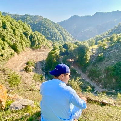 AMat3en's profile picture. Dreamer, believer, accountant by profession and a proud Pakistani
