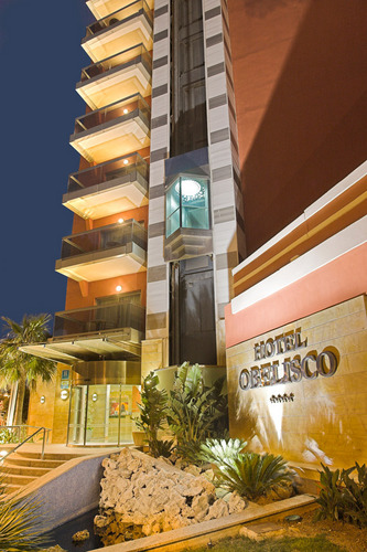 Hotel Obelisco 4* en el Arenal, frente a la Playa de Palma en Mallorca. Hotel ideal para vacaciones en pareja y cicloturismo. Reserve ahora y disfrute!