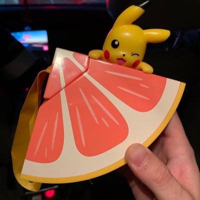 oxrmrzFPcb61L9x's profile picture. 🍑0，私聊发照片