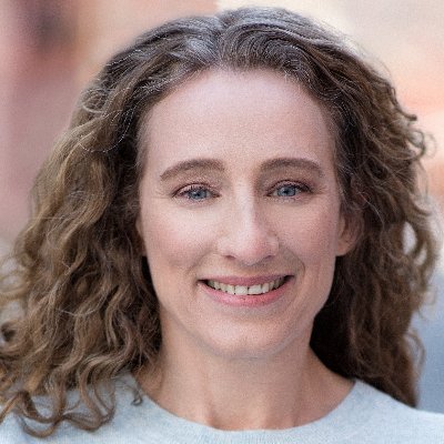 #publicspeaking #speech Educator @CUNY, Leadership Consultant & Lifelong Learner. I study #adulteducation @TeachersCollege. Former Army Linguist #veteran
