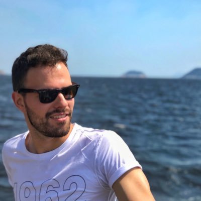 Gaúcho, mestre em Economia (UFF), mestrando em Estatística (UFRGS), pesquisador em formação. Econometria, macro aplicada, forecasting, e programação.