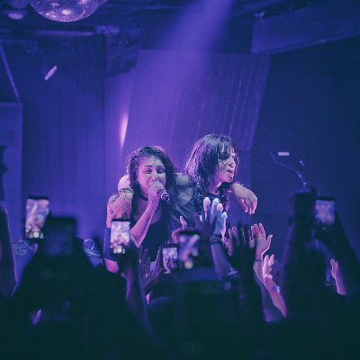 sweatbox_'s profile picture. i play lotta vidya and like star wars. spend more on tech than i should