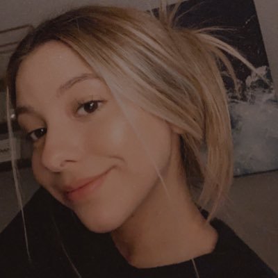 cierraamichelle's profile picture. 