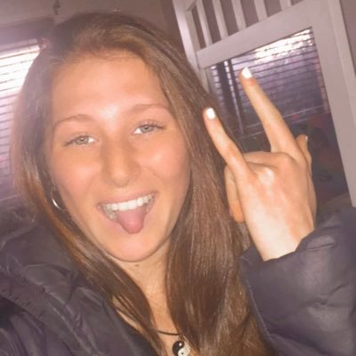 abby__jackson__'s profile picture. 18 || ig @abby.jackson__