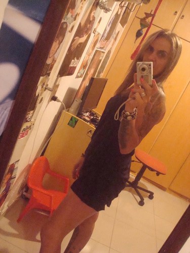 MEU CORAÇÃO É ALVINEGRO E BATE FORTE POR VOCÊ SANTOS VOCÊ É MINHA VIDA EU TE AMAREI ATÉ MORRER!
T.J.S