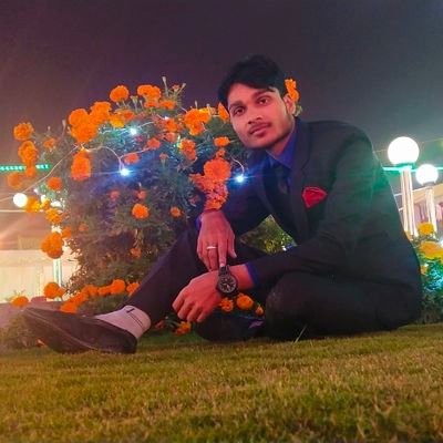 Youtuber,Bussiness Always Try To Makesmiles ♥️♥️😊😊🇳🇵🇳🇵