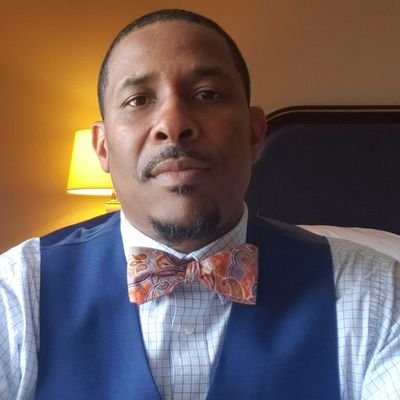 Wearing bowties. Belonging = Having the space to make mistakes! SC born-NC grown. HBCU product. Gospel and R&B born Rap raised. Tweets are my own!