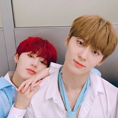 #황민현 #하성운