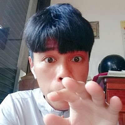 sqc54b69's profile picture. hi