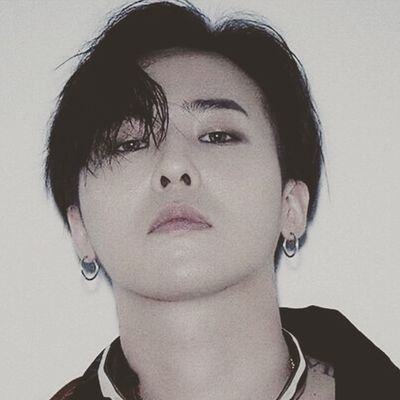 F1A18's profile picture. 