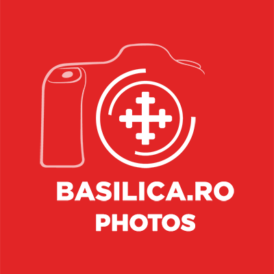 https://t.co/BbokF3hkWy Photo's official Twitter account. Tweeting features from @BasilicaNews Agency's photo experience