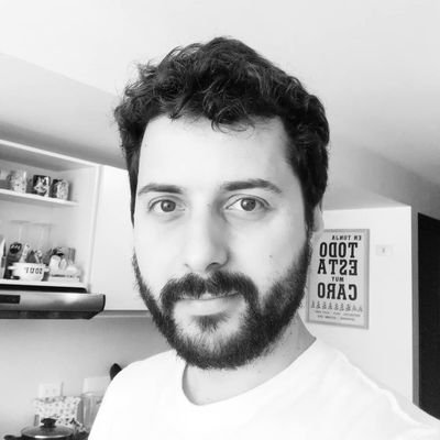 PabloConvers's profile picture. Abogado de la Universidad de los Andes