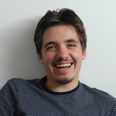 Journaliste. Passé par @lyonne_sports, @LePaysBriard et La Marne. Étudiant en journalisme à Narratiiv.