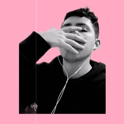 desmondluap's profile picture. Insta: @desmondluap Fb: @dsmdluap
