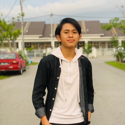 aimanhafiz900's profile picture. i m normal person with a busy life✨