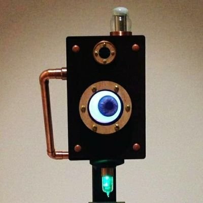 El_Patafisico's profile picture. Lic. en Filosofía y Artes Visuales. Desarrollador de tecnología patafísica. IG @cesaro.patafisico