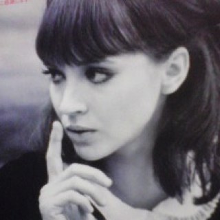 anna_paris_60's profile picture. my favorite...お散歩、いいかんじのカフェ、美術館、映画、ドゥロワー、クロエ、Van Cleef & Arpels、コルビジェ、ロートレック、藤田嗣治、ドガ、アド街、WBS、Jazz、家具、赤と白のたべもの、文房具、ローズ、ひらめき、ハレクラニ、アンダーズ、and more...♡