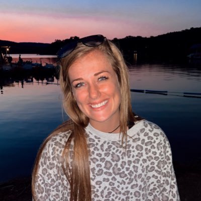 KenzieWagner3's profile picture. university of central arkansas 22’ ★ΑΣΤ★