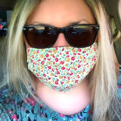 mom, daughter, tax payer, loyal friend, democrat, t rex fan, RESISTER, animal lover and empath. #bluewave #votebiden2020 #blm 🇺🇸💙🌊✌🏻🦖🇺🇸