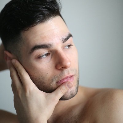 NYC basic bitchy theater dance boy 🕺🏽💃🏽🤸🏻♂️