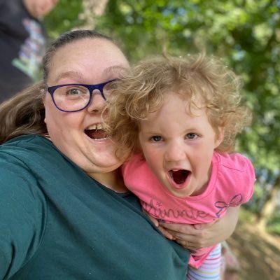 Samanth90724950's profile picture. Fat lass living it up in Essex 👍🏻