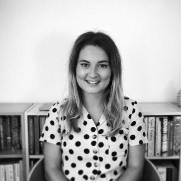PhD Student at UCL Cancer Institute • Partial to a 🏊🏻♀️ 🚴♀️ 🏃🏼♀️ 🧗🏼♀️ ⛷ 🏄♀️ she/her