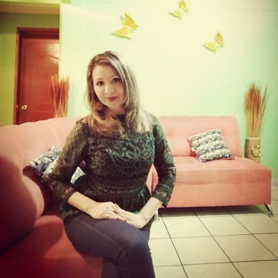 CAMILLIA  KOLLARS