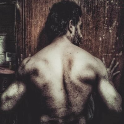 modulatiom's profile picture. Delhhite