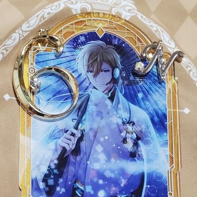 グッズのお取引をしつつ日々の呟きもしております。
当方随分昔に成人済み。
予約商品の譲渡は連絡先の交換後先払いをお願いしております。
辞退等でリプを消す際はその旨お知らせ下さい。
お取引については下記プロカ参照。
お声かけ頂いた場合は記号等が無くてもプロカ承諾済みと判断させて頂きます。
現地手渡しの場合は不要です。