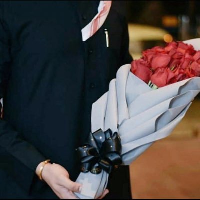 اصنع خيراً لانه هو الشي الوحيد الذي يبقى حينا تغيب انت