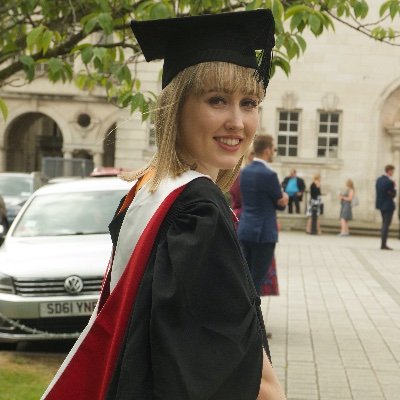 Cardiff Law and French graduate | Aspiring commercial solicitor | Cymraes