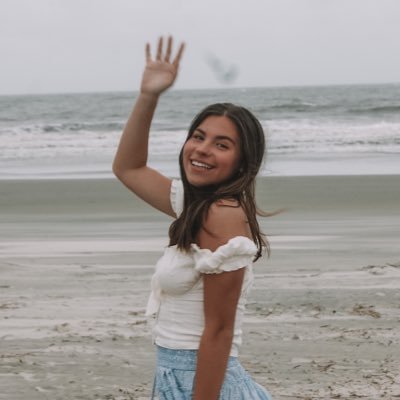 gabbyydemarco's profile picture. 