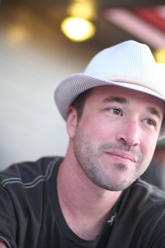 carloscafe's profile picture. Sports Enthusiast. Bleed Orange. Film & Music Lover. Foodie. Lover of Life. Founder/Principal at mixtape marketing (@mixtapeagency / http://t.co/Z6OS0x8zFk).